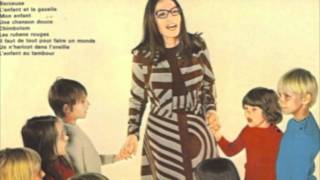 Nana Mouskouri - L'enfant au tambour (1972) chords