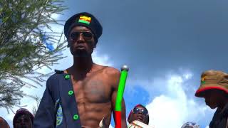 BORN FI DI WAR[[4,20,121,221]]~{7,55,12, 21, 32,21} {4,5,4,55}👊👊