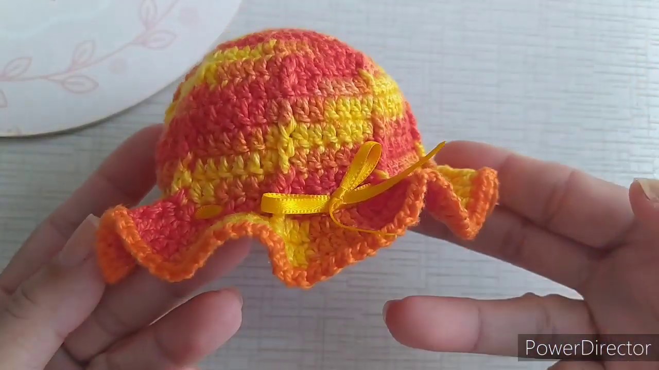Chapeuzinho crochê Salia