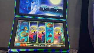 Run With The Pack slot machine BONUS ROUND! Max bet