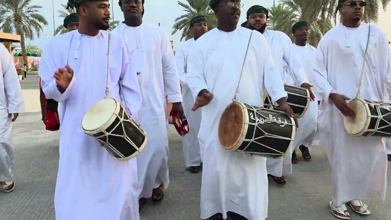 فرقة شباب النسايم( الحريجه ) 93829328 المهرجان ٣