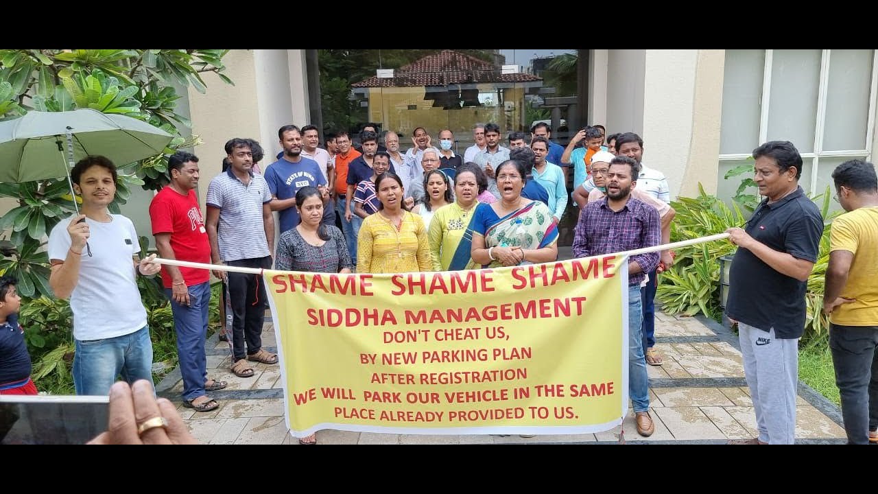 SIDDHA GALAXIA | Car Parking Ghotala !!