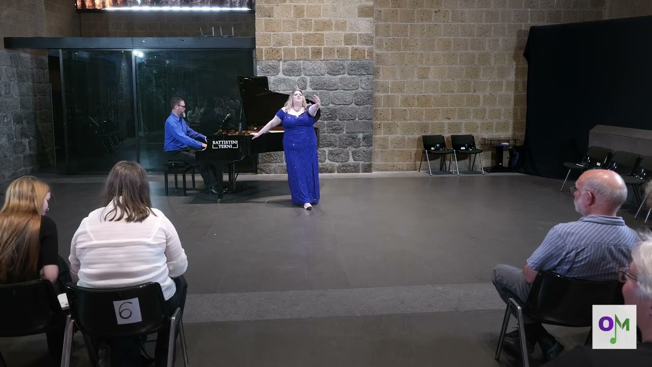 Leonard Bernstein – “Glitter and Be Gay” from Candide (1956)