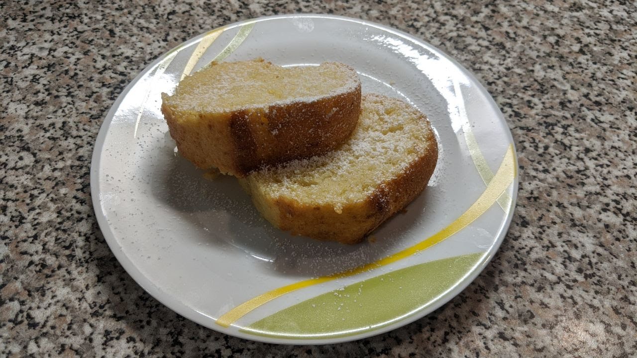 Vláčná a nadýchaná bábovka