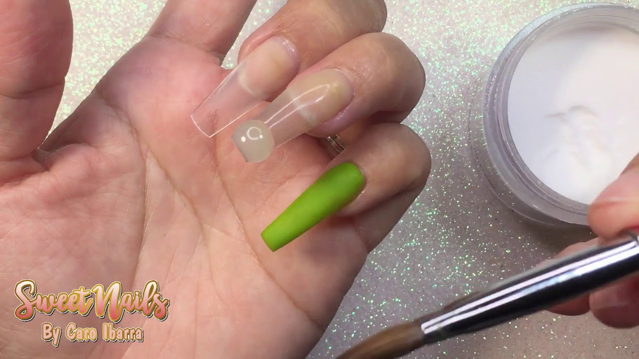 pix Diseños De Uñas Color Verde Limon diseno de unas color verde con sellos y cintilla