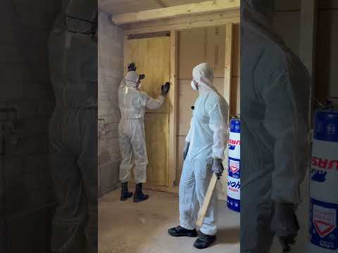 Richtige Männer vom Bauoder auch Pfuschi und Pfuschi am Werk