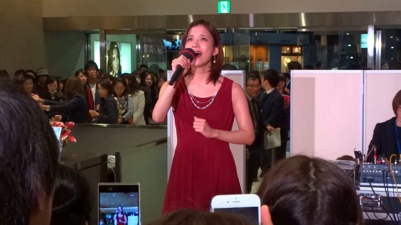 劇団四季 美女と野獣 東急百貨店本店 クリスマスツリーイルミネーション点灯式&歌披露 出演:佐野正幸 平田愛咲 遠藤珠生 ①わが家②愛せぬならば③美女と野獣