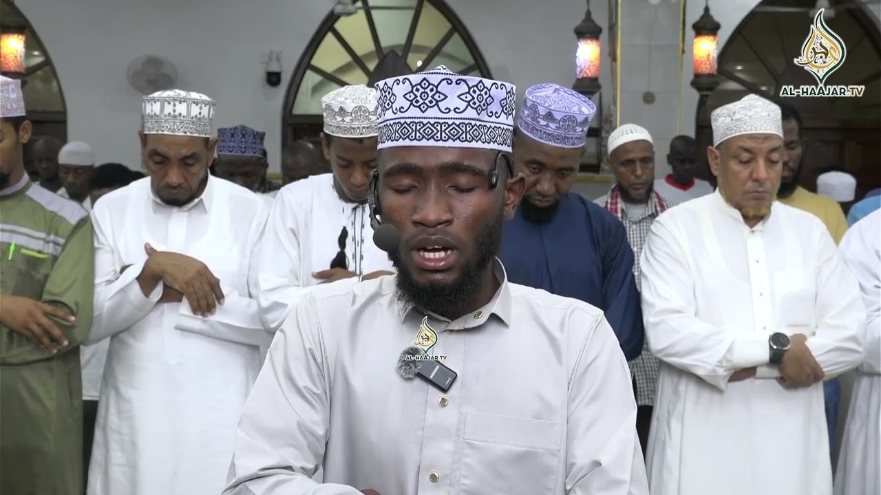 MSHINDI WA MASHINDANO YA COUNTY AONGOZA SWALA YA TARAWEH MASJID YUSUF