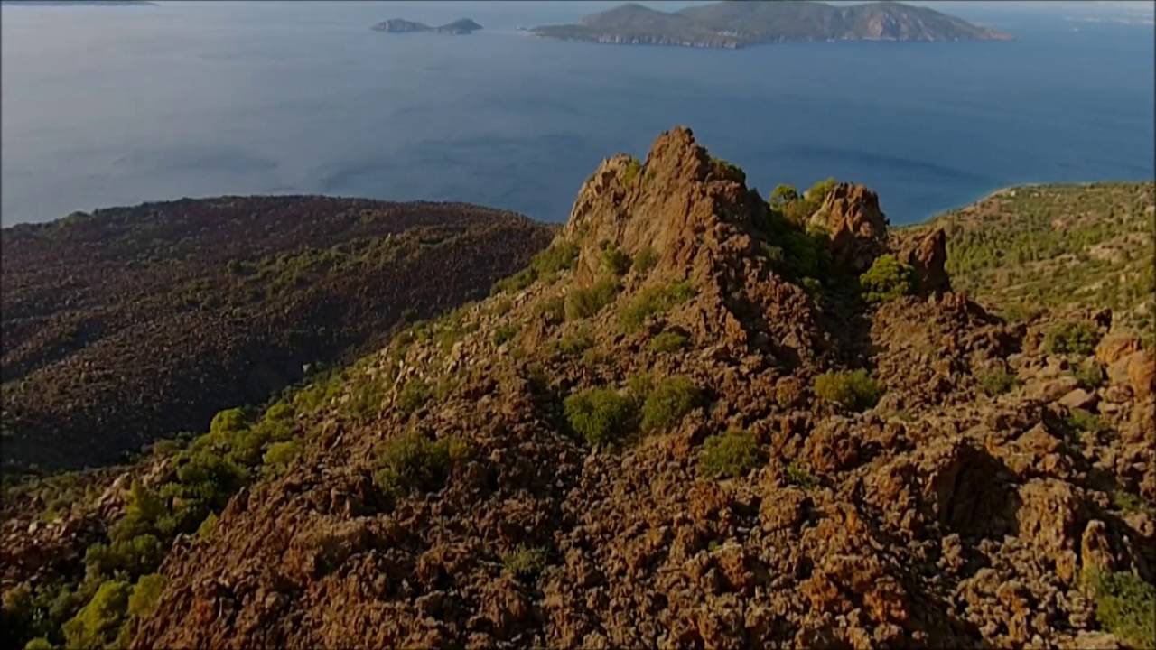 The historic volcano of Methana - YouTube