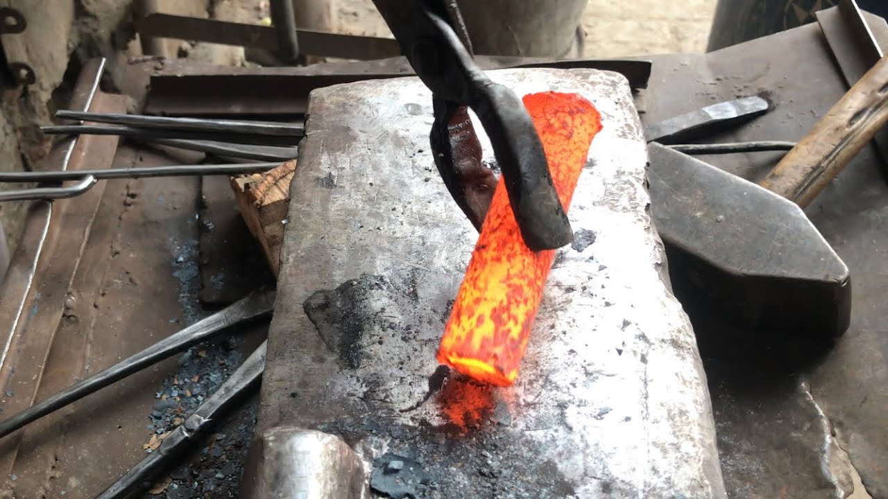 Making chisel from track xl#blacksmith#nice work#youtubevideo - YouTube
