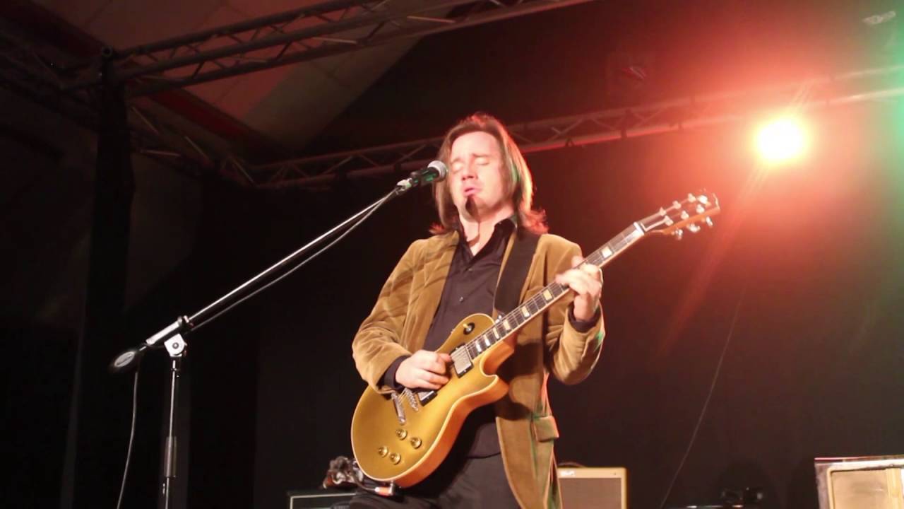 Mick Ravassat & The Blue Team: Got To Get Better In A little While (Live 2016)