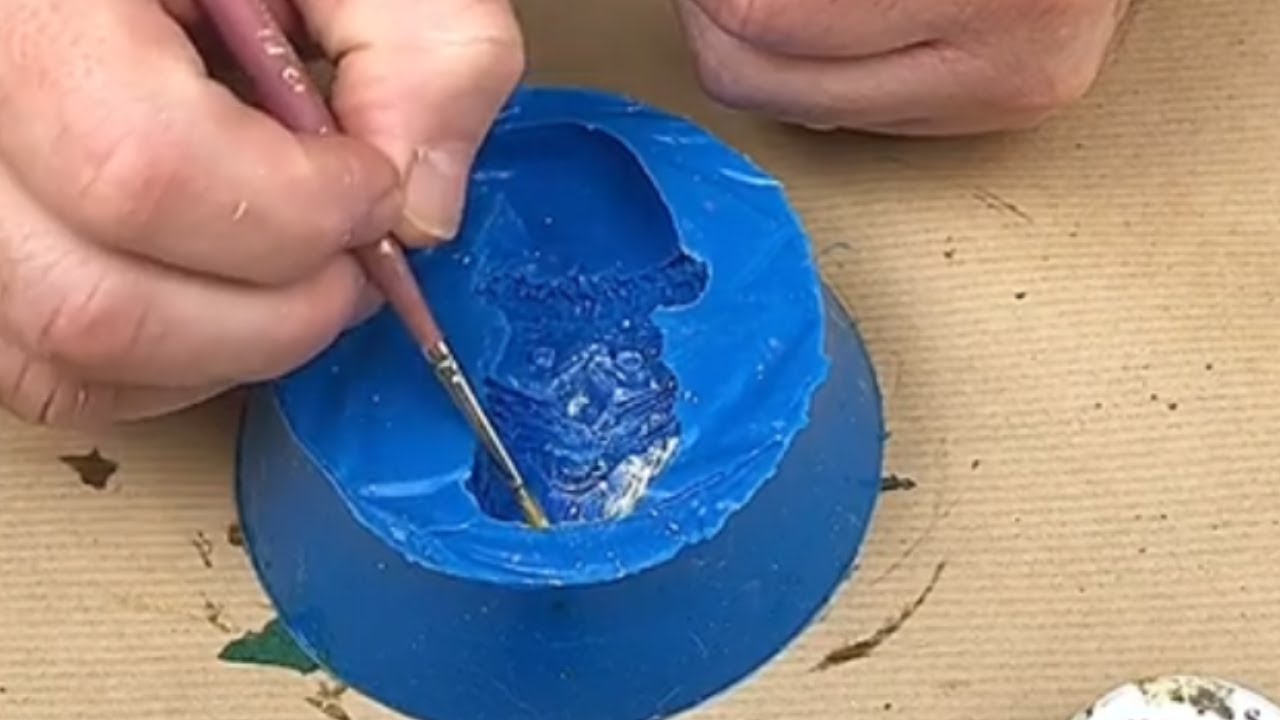 How to Paint Mica on a Mold for Resin YouTube