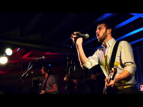 Milo Greene - Perfectly Aligned (Lyrics)