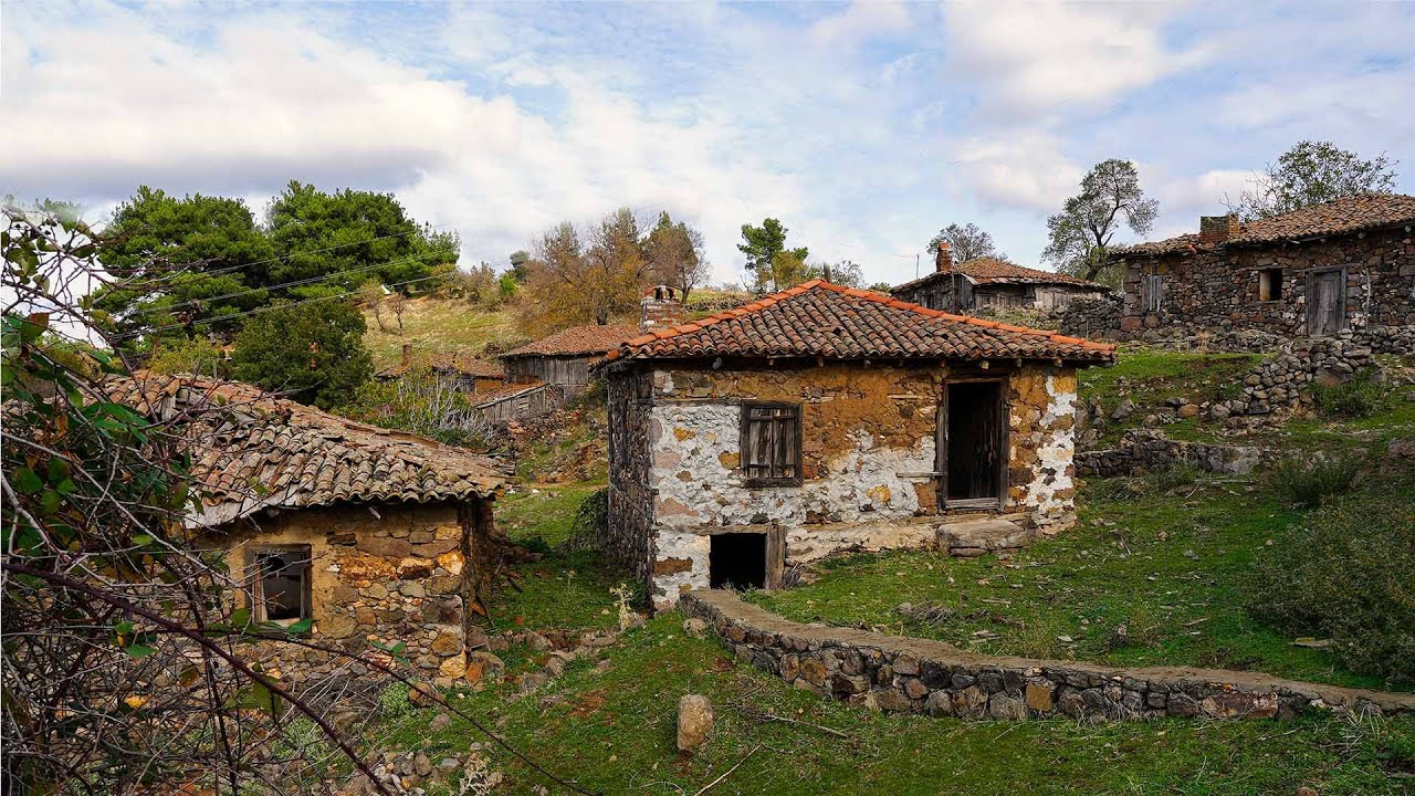 Havran’da Kocadağ Hacımahmutlar, göç yüzünden hayalet köy haline geldi