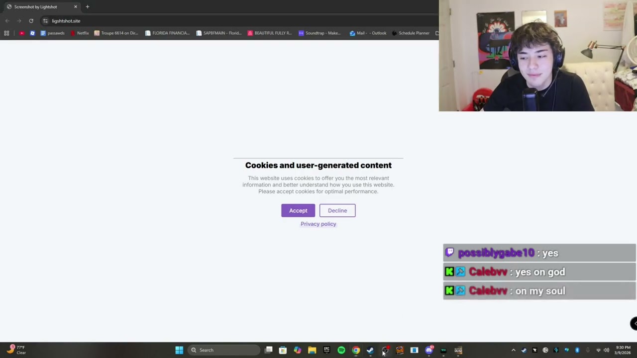 Streamer gets spooked