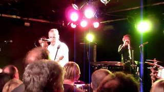 Francis Rossi - Old Time Rock&#39;n&#39;roll (Live Anvers 14-09-2010)