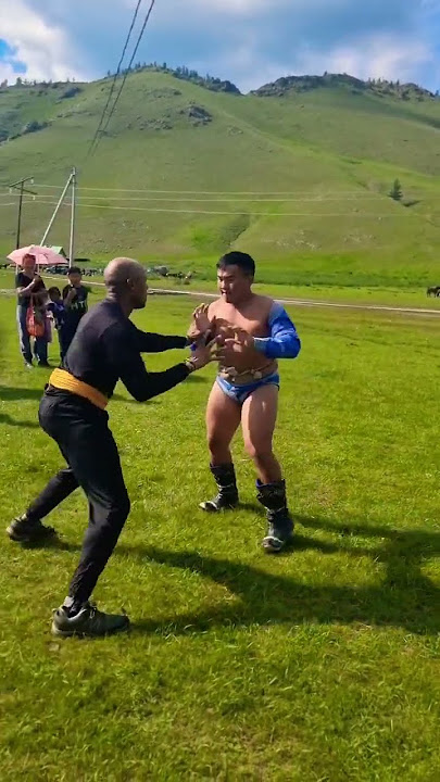 Mongolian Wrestler Destroyed Me!!