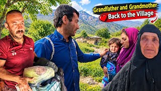 Nomadic Life, Grandparents Bitter Farewell To Leilas Family , The Difficult Migration Of Sheep