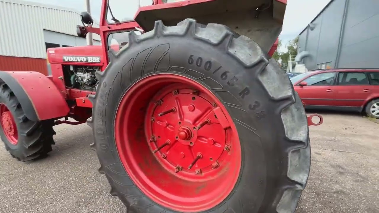 Veterantraktor VOLVO-BM T 814 C