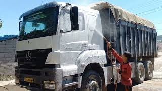 Dirty Truck Changes Colors With Pressure Washer Foamer | Dirtiest TRASH Truck! Satisfying deep clean