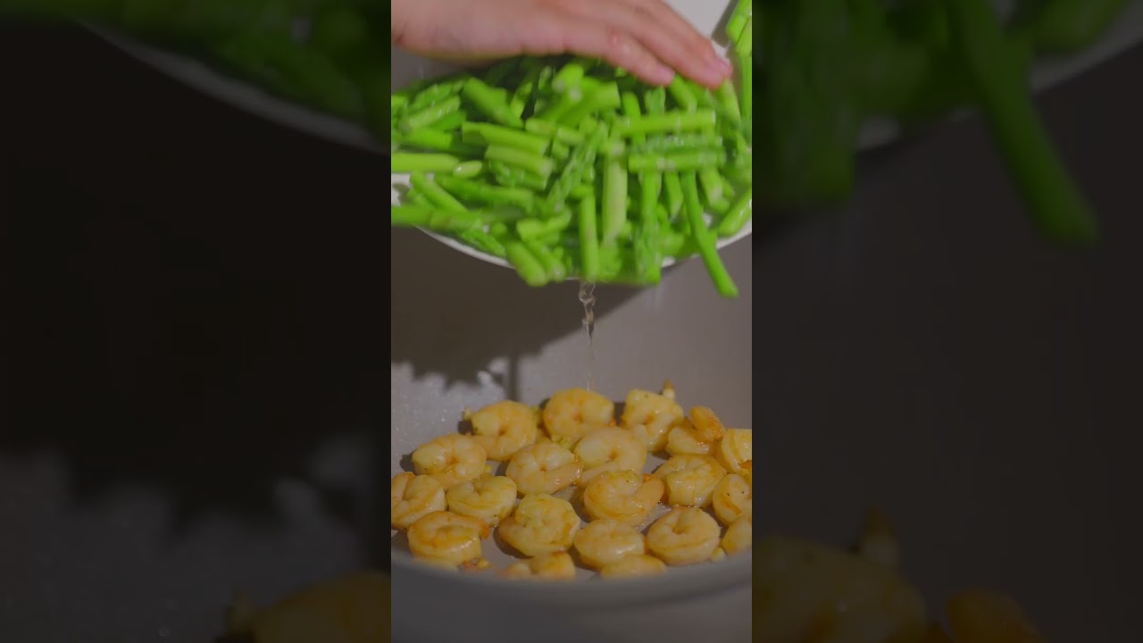 Ceratal Wok 蘆筍蝦仁  