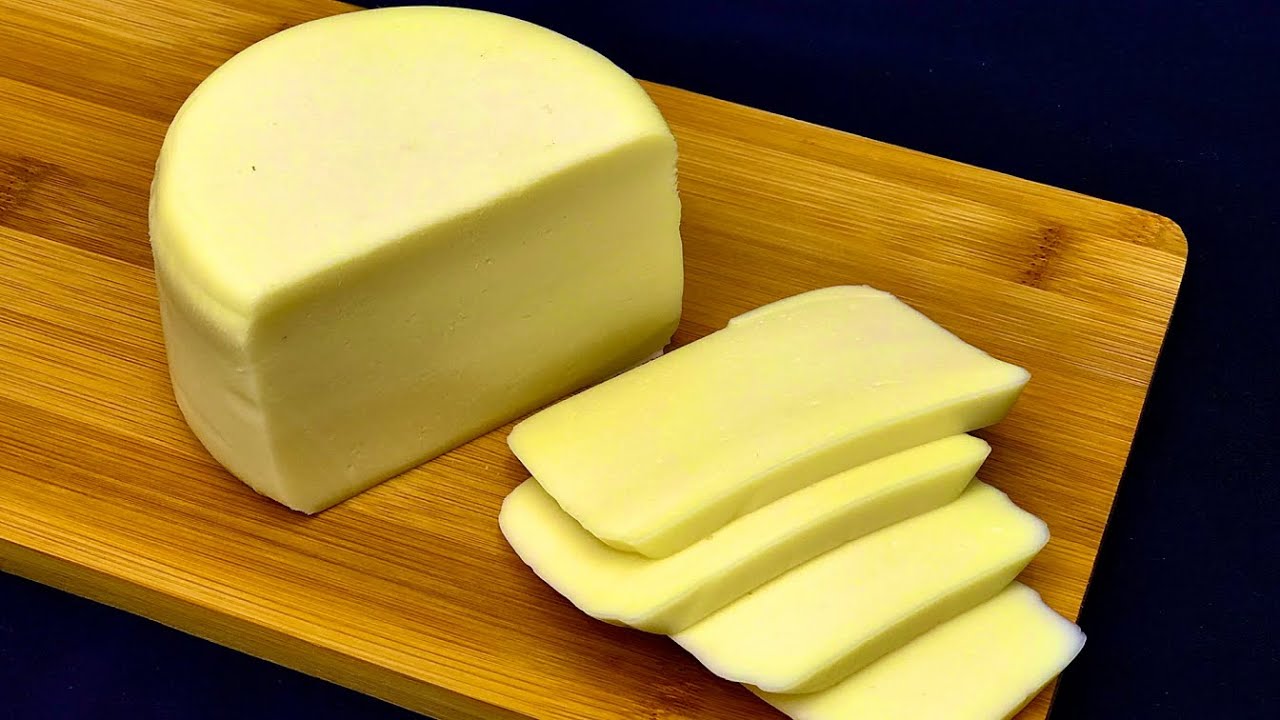 Простой рецепт домашнего сыра, всего 3 ингредиента и 10 минут работы.