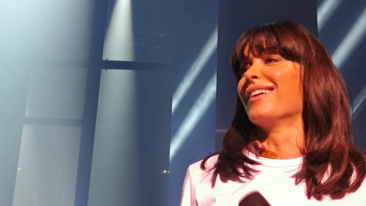 JENIFER / Comme c'est bon / Pleyel / Live