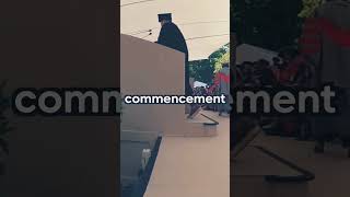 Celebrity World's first flying graduation gap Wealth