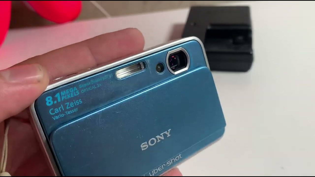 Sony Cyber-SHOT DSC-T2 8.1MP Teal/blue - Digital Camera FULLY WORKING