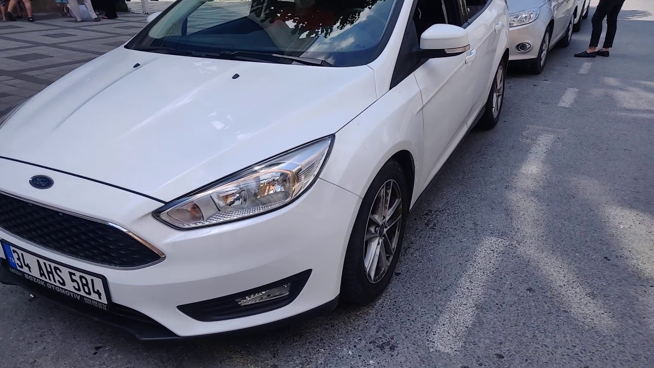 Ford Focus Bluetooth - YouTube