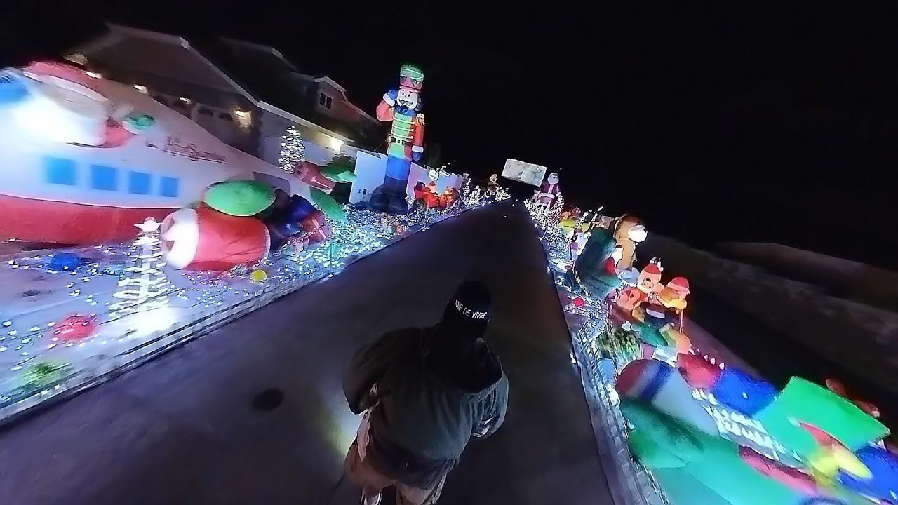 🛴Electric Scooter TourThoroughbred Street Christmas Lights Rancho