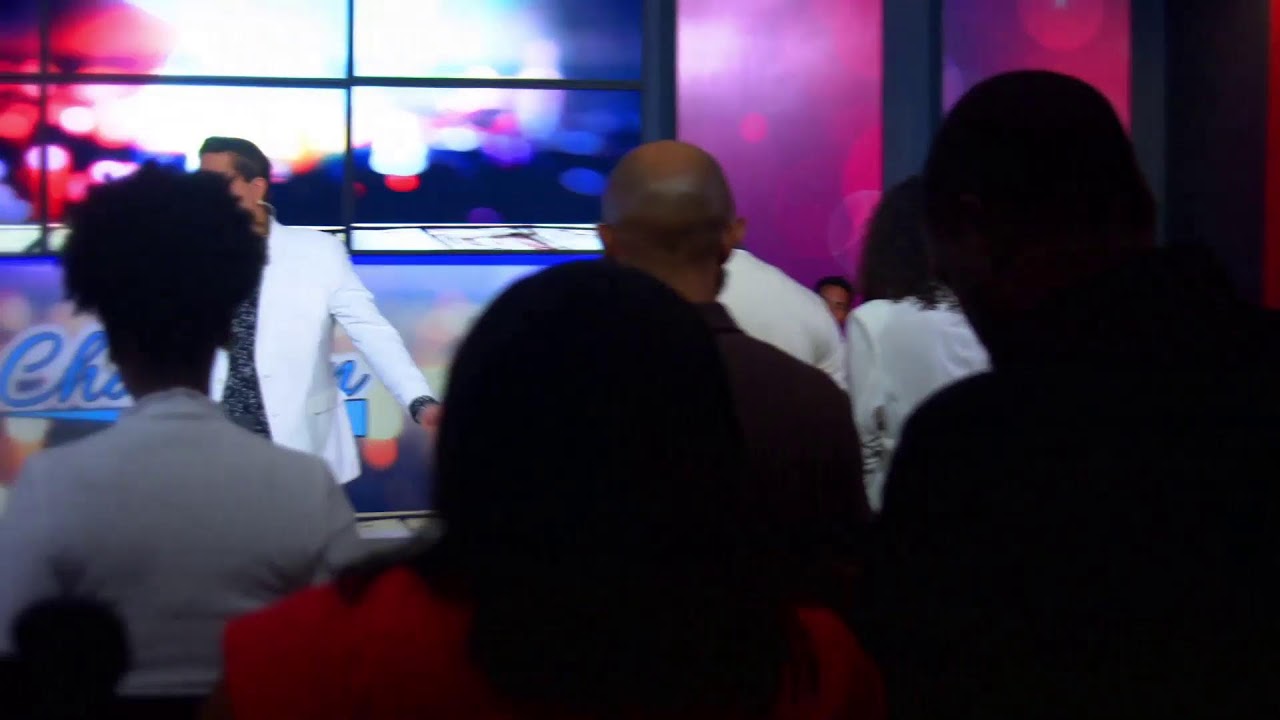 Living in His Presence with Pastor Kirwin