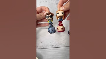 Unboxing Kinder Joy Stranger Things Funko Pop #netflix #strangerthings #opening #kinderjoy