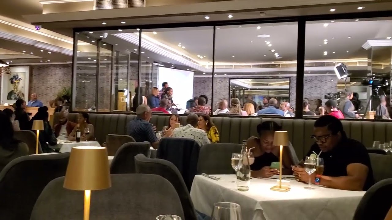 Fine dinning, Dinner date w/ The Wife @ Signature, Johannesburg