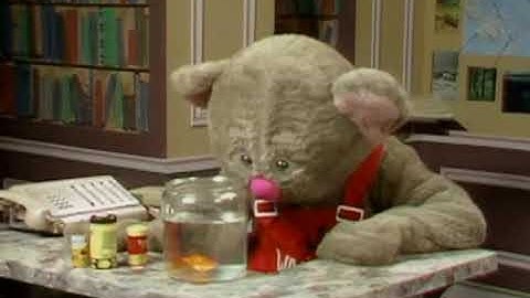 Felix the Cat (1975 - 1977) segment | Series 1 Episode 13 | Waterworld