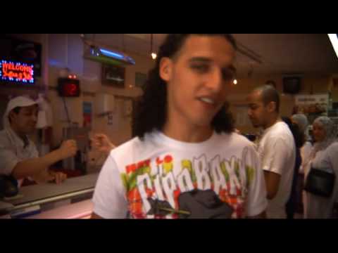 Ali B - Met me rollen