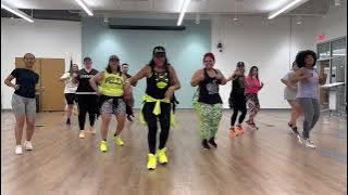 “Zumba Warm Up” by Dj Dani Acosta Zumba | Dance | Warm up | Choreo by Erika Cotton