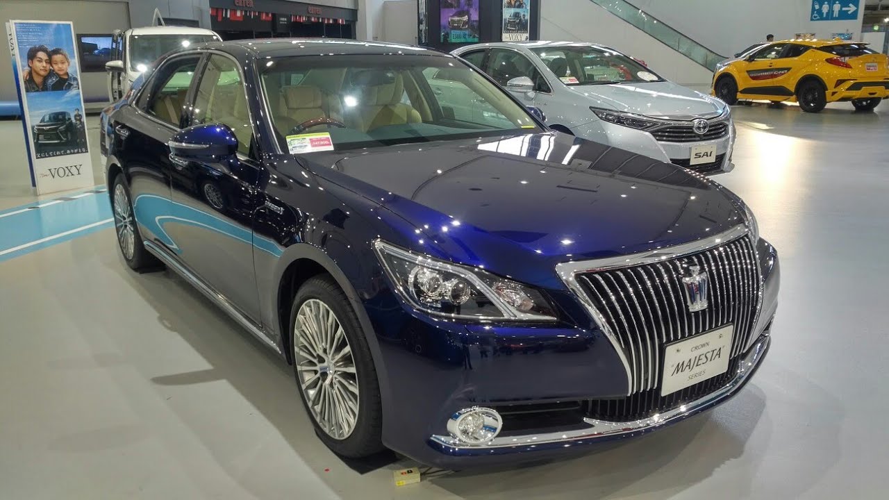 In Depth Tour Toyota Crown Majesta Hybrid S210 Facelift JDM
