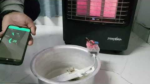 IoT Smoke Detector using MQ135 Gas Sensor, Nodemcu  and Blynk Application along with temperature