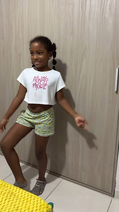 El baile prohibido 🚫😨🤦🏽‍♂️ #viralshorts #comedydrama