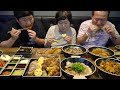 맛있는 튀김 족발 판매점 튀지 1985에서 푸짐하게 한상 먹방 (Fried pig's feet in Teeg1985)!! - Mukbang eating show