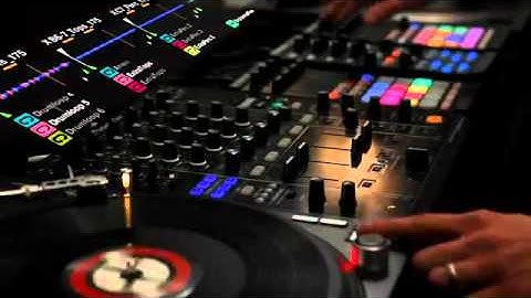 Native Instruments Traktor KONTROL F1 inkl. Traktor Pro 2.5 Produktvideo