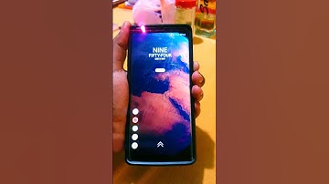 Super Wallpaper Earth demo on Samsung Galaxy Note 8