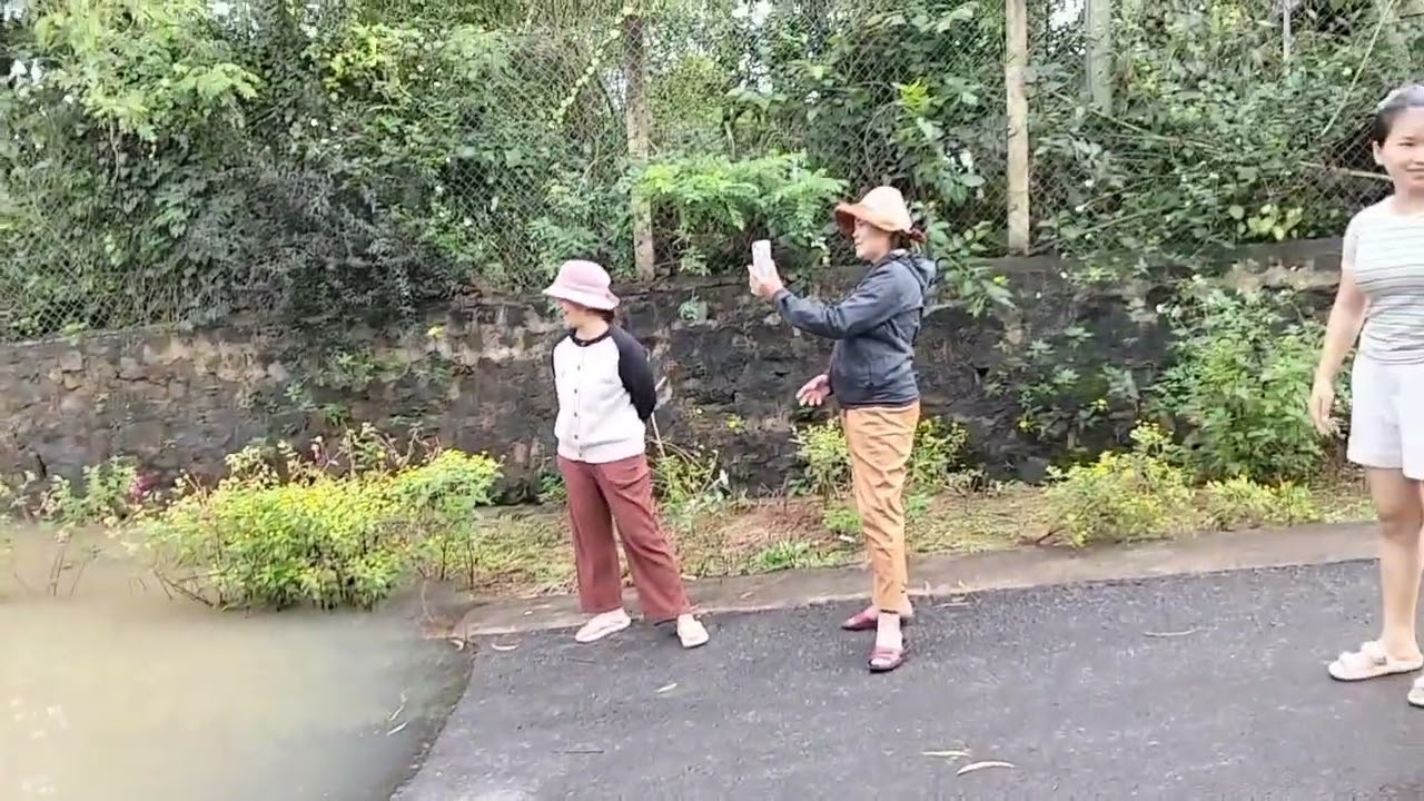 @xã đập 1500m3/s đứng trên cầu treo thấy sợ lắm nha các bạn 