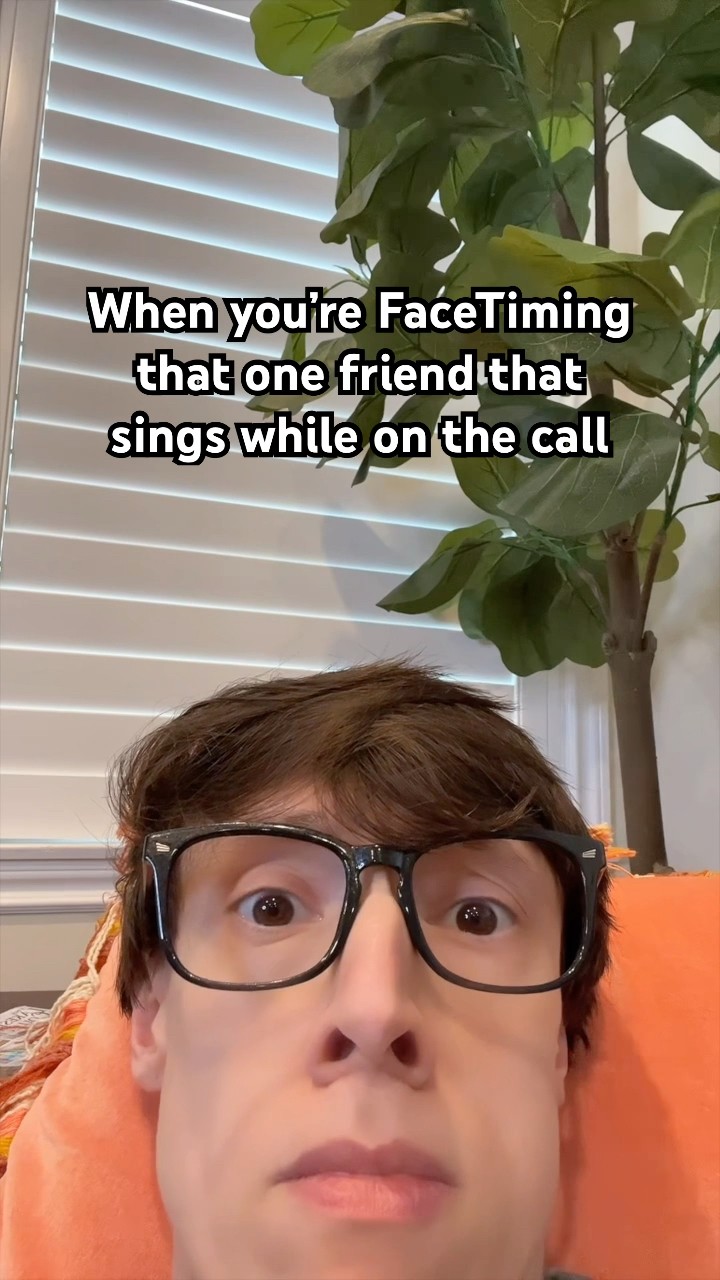 FaceTiming That Friend That Sings #TheManniiShow.com/series