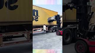 Incredible Forklift Skill: Fast Shipping Container Repair! 🏗️ #ForkliftSkills #Logistics  #Shorts