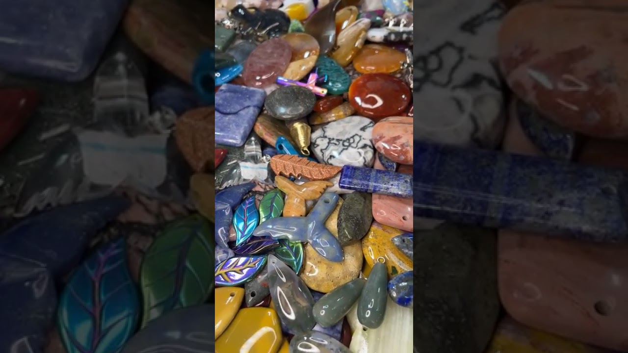 Dawn’s Live Facebook Feed 12/31/25