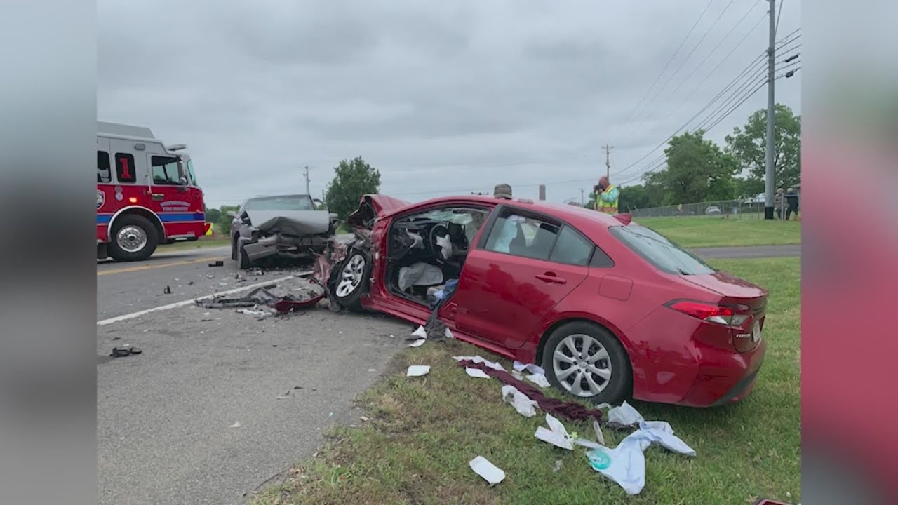 Driver pleads guilty in crash that killed 11-year-old - YouTube