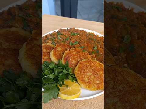 Колдуны с нутом / Chickpea and potato fritters #shorts