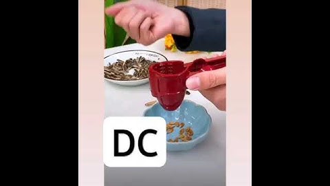 New Product Arrival Multifunctional AntiRust Reusable Walnut Cracker Nut Cracker Keep Nuts Intact